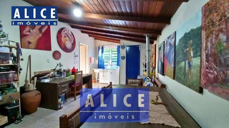 Casa com 2 quartos, 2 banheiros e 132m² à venda no bairro Centro, Taquara
