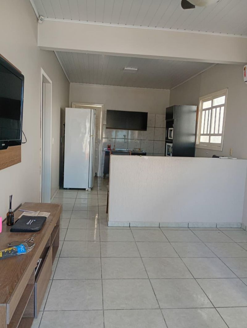Casa com 2 quartos, 1 banheiro e 131m² à venda no bairro Guaruja, Parobe