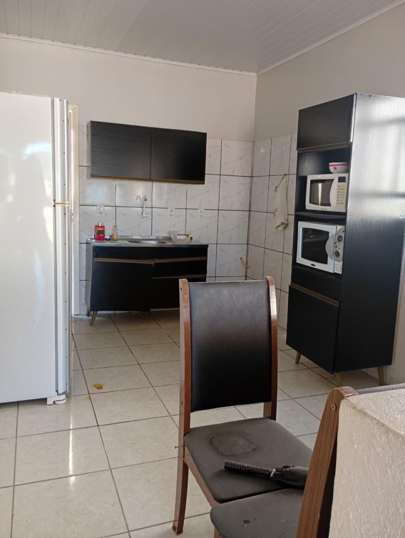 Casa com 2 quartos, 1 banheiro e 131m² à venda no bairro Guaruja, Parobe