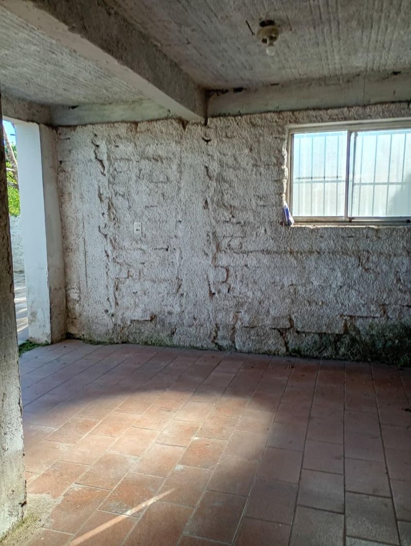 Casa com 2 quartos, 1 banheiro e 131m² à venda no bairro Guaruja, Parobe