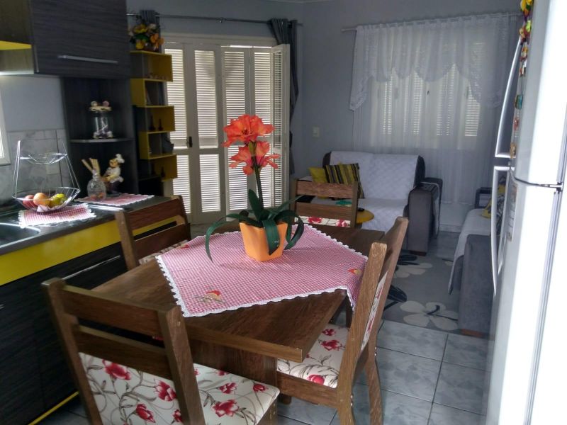 Casa com 2 quartos, 1 banheiro e 60m² à venda no bairro Colina do Leão, Parobe