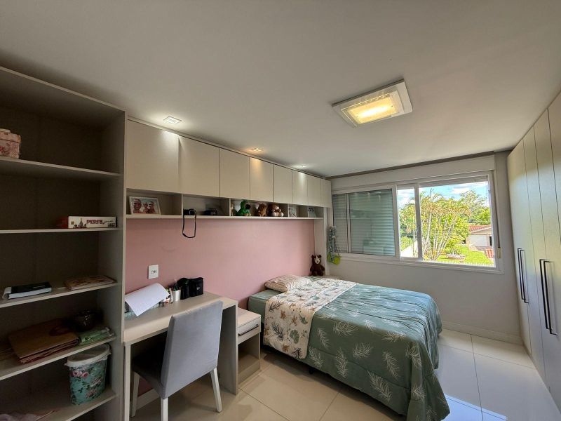 Casa com 2 quartos, 4 banheiros e 222m² à venda no bairro Figueira, Igrejinha