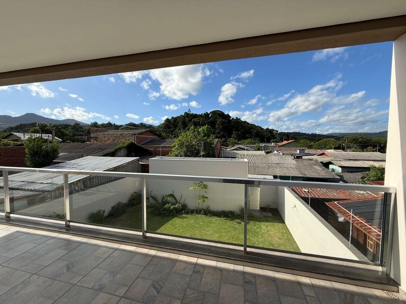 Casa com 2 quartos, 4 banheiros e 222m² à venda no bairro Figueira, Igrejinha