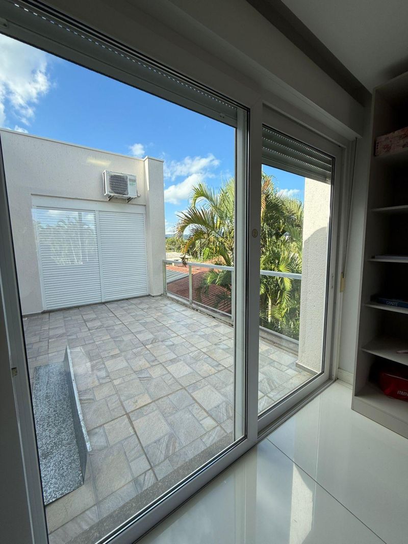 Casa com 2 quartos, 4 banheiros e 222m² à venda no bairro Figueira, Igrejinha