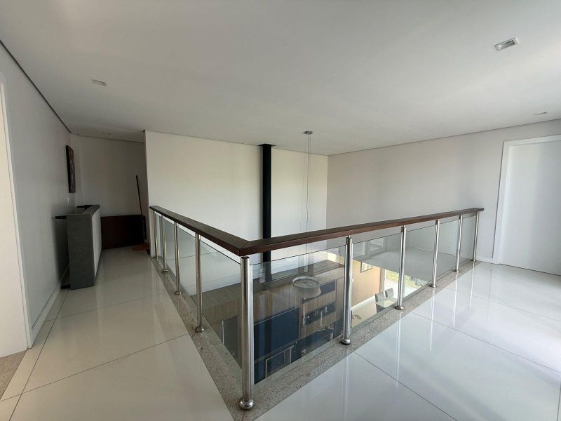 Casa com 2 quartos, 4 banheiros e 222m² à venda no bairro Figueira, Igrejinha