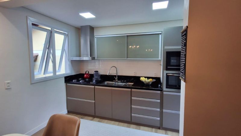 Casa com 2 quartos, 3 banheiros e 174m² à venda no bairro Nossa Senhora de Fatima, Taquara