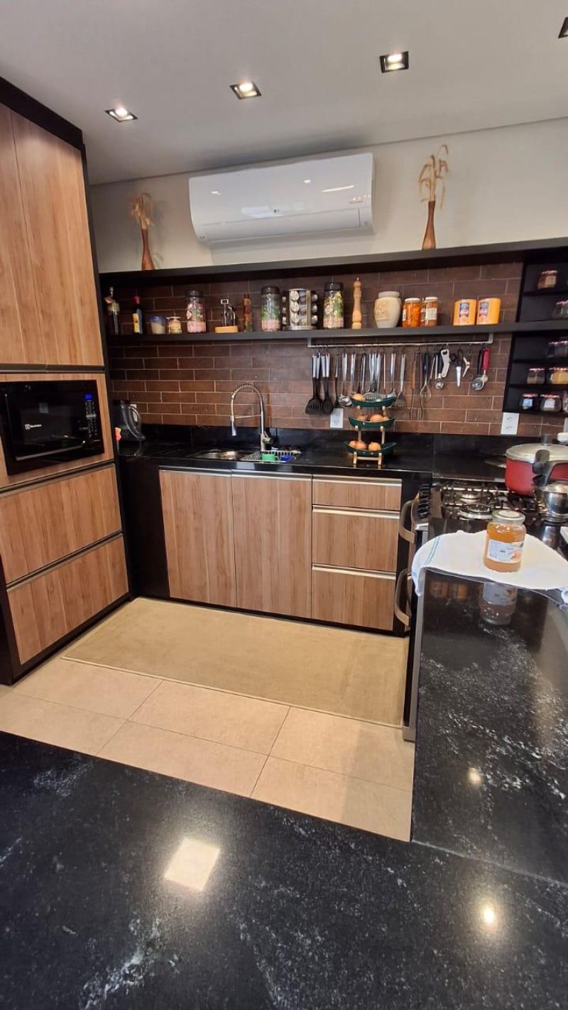 Casa com 2 quartos, 3 banheiros e 174m² à venda no bairro Nossa Senhora de Fatima, Taquara