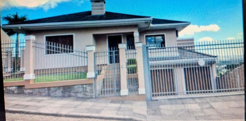 Casa com 2 quartos, 3 banheiros e 240m² à venda no bairro Nossa Senhora de Fatima, Taquara