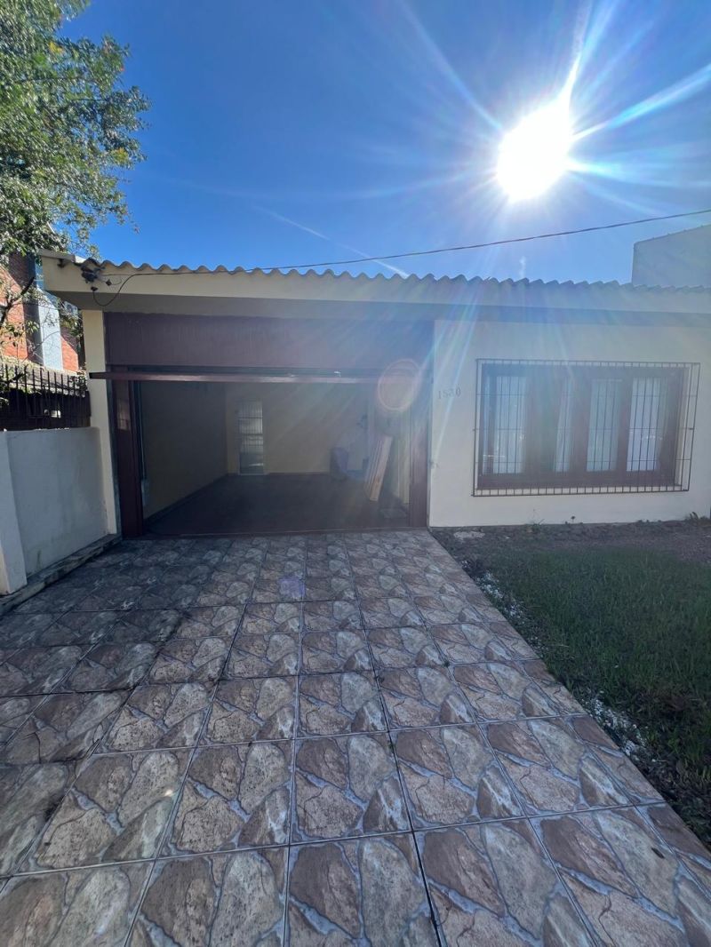 Casa com 3 quartos, 1 banheiro e 120m² à venda no bairro Nossa Senhora de Fatima, Taquara