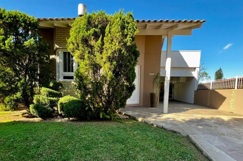 Casa com 3 quartos, 3 banheiros e 164m² à venda no bairro Nossa Senhora de Fatima, Taquara