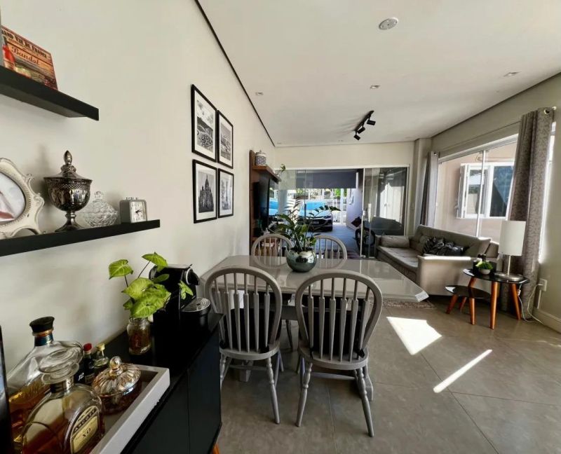 Casa com 3 quartos, 3 banheiros e 164m² à venda no bairro Nossa Senhora de Fatima, Taquara