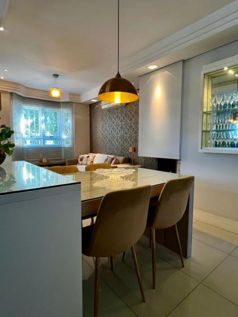 Casa com 3 quartos, 3 banheiros e 164m² à venda no bairro Nossa Senhora de Fatima, Taquara