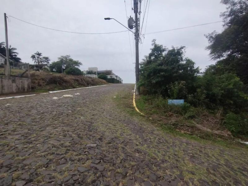 Terreno à venda no bairro Nossa Senhora de Fatima, Taquara