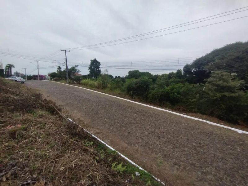 Terreno à venda no bairro Nossa Senhora de Fatima, Taquara
