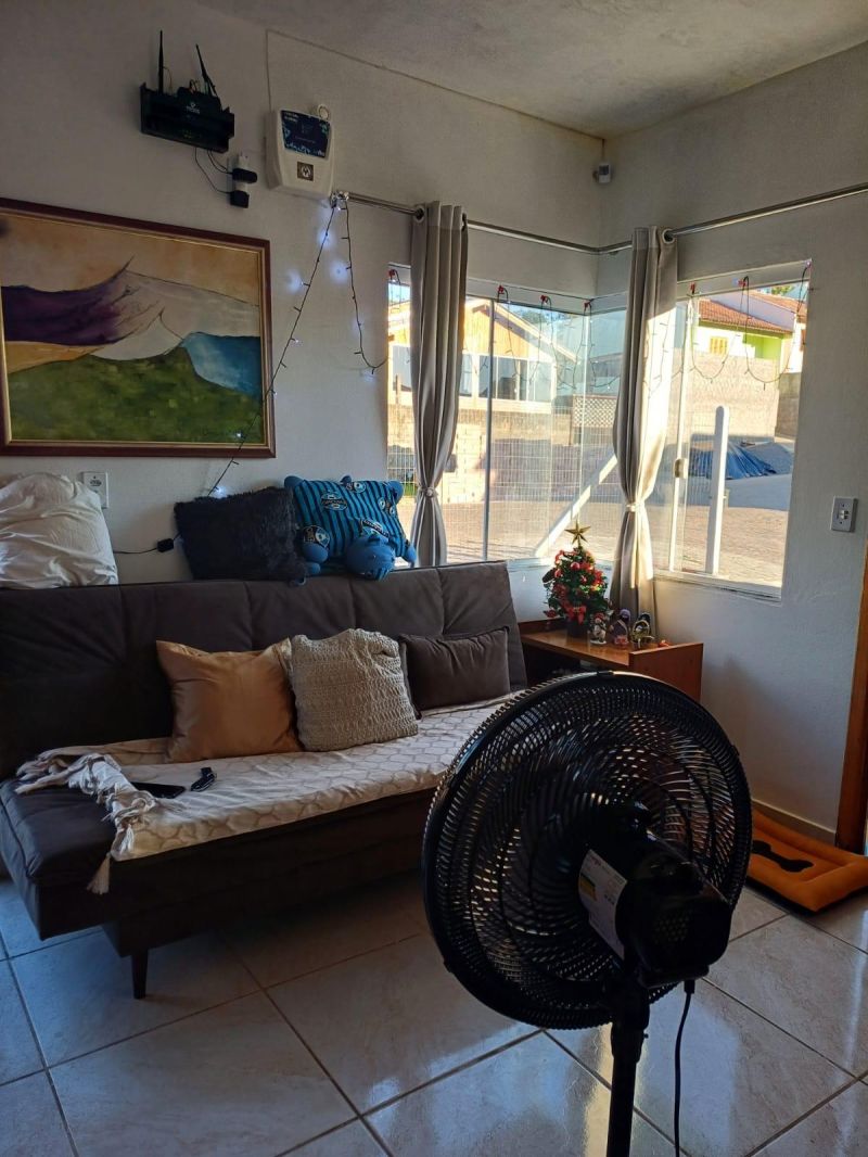 Casa com 1 quarto e 1 banheiro à venda no bairro Vila Feliz, Parobe