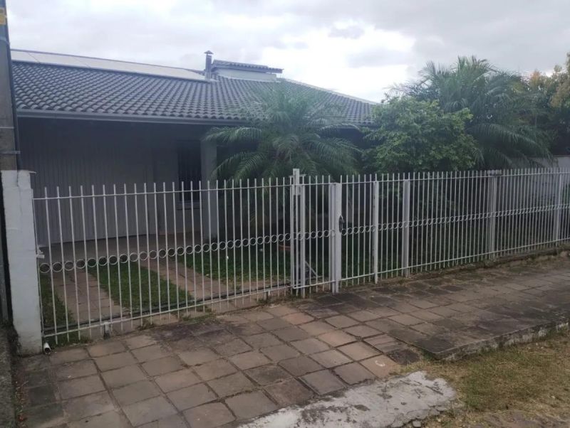 Casa com 2 quartos, 2 banheiros e 144m² à venda no bairro Nossa Senhora de Fatima, Taquara