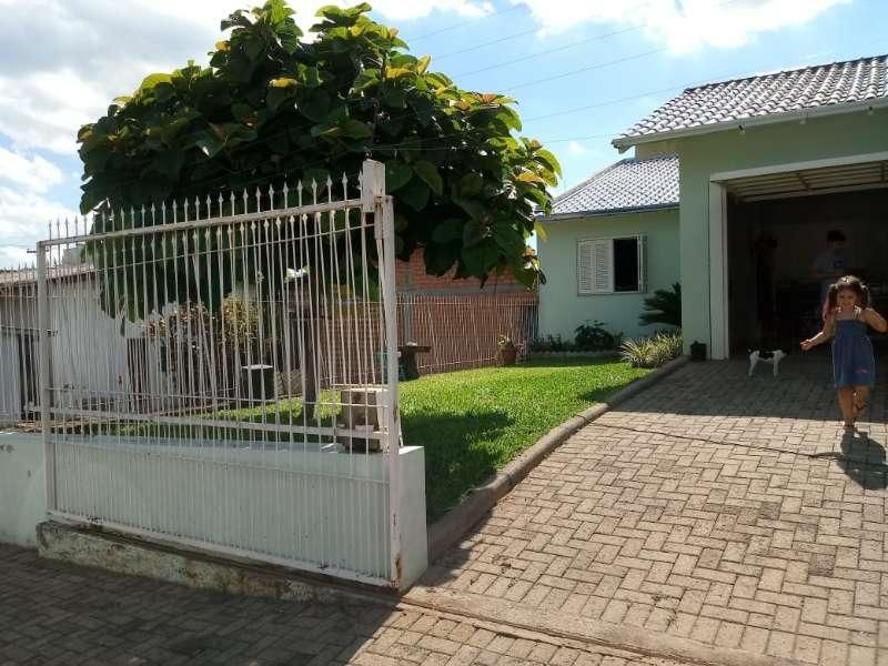 Casa com 2 quartos, 2 banheiros e 190m² à venda no bairro Nossa Senhora de Fatima, Taquara