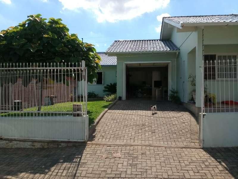 Casa com 2 quartos, 2 banheiros e 190m² à venda no bairro Nossa Senhora de Fatima, Taquara