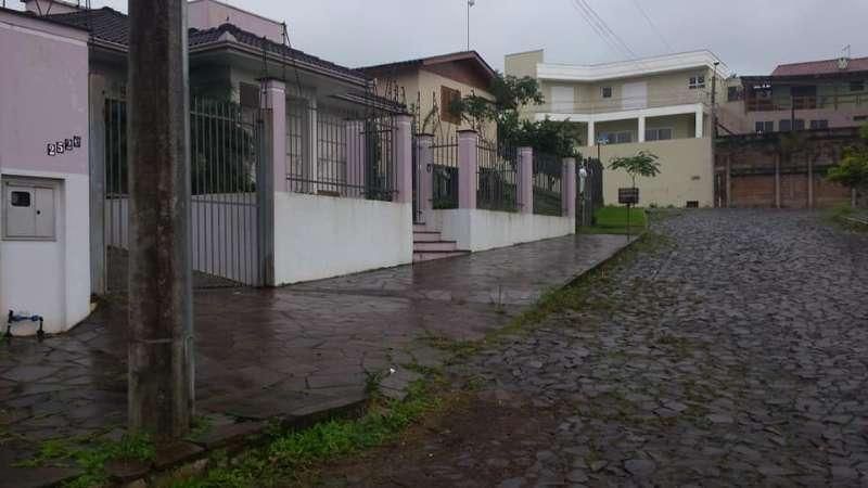 Casa com 3 quartos, 2 banheiros e 126m² à venda no bairro Nossa Senhora de Fatima, Taquara