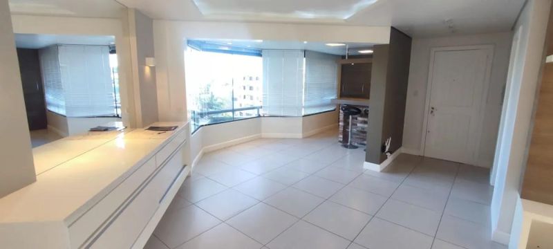 Apartamento com 1 quarto, 1 banheiro e 122m² à venda no bairro Sagrada Familia, Taquara