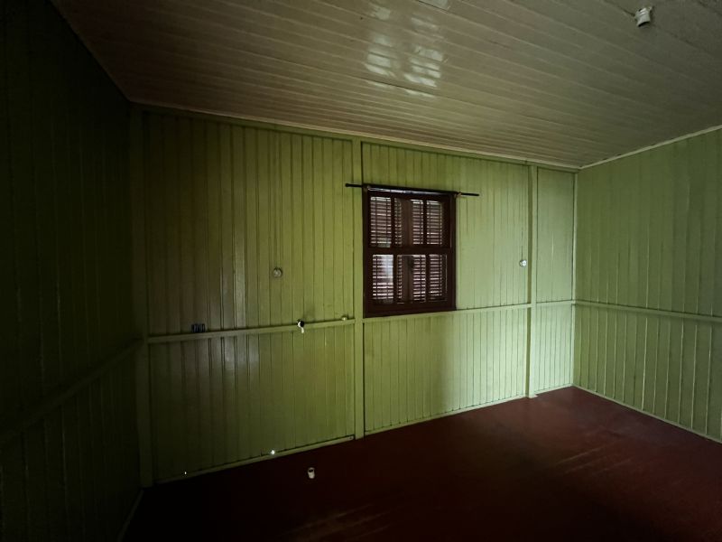 Casa com 2 quartos, 1 banheiro e 60m² para alugar no bairro Ronda, Taquara