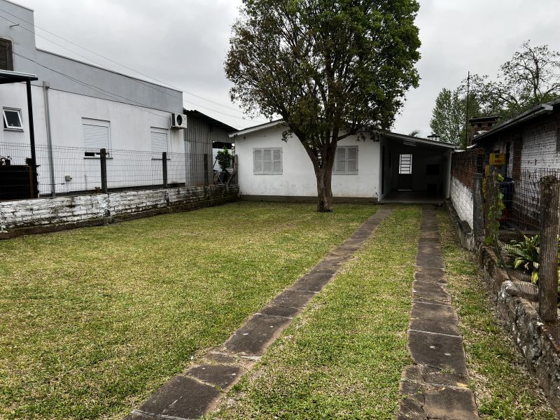 Casa com 2 quartos e 1 banheiro para alugar no bairro Santa Terezinha, Taquara