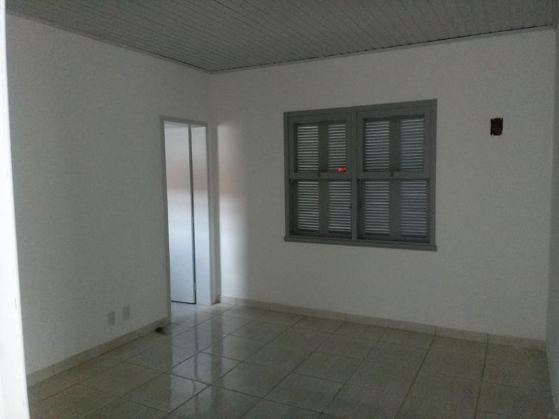 Casa com 2 quartos, 1 banheiro e 70m² para alugar no bairro Jardim do Prado, Taquara
