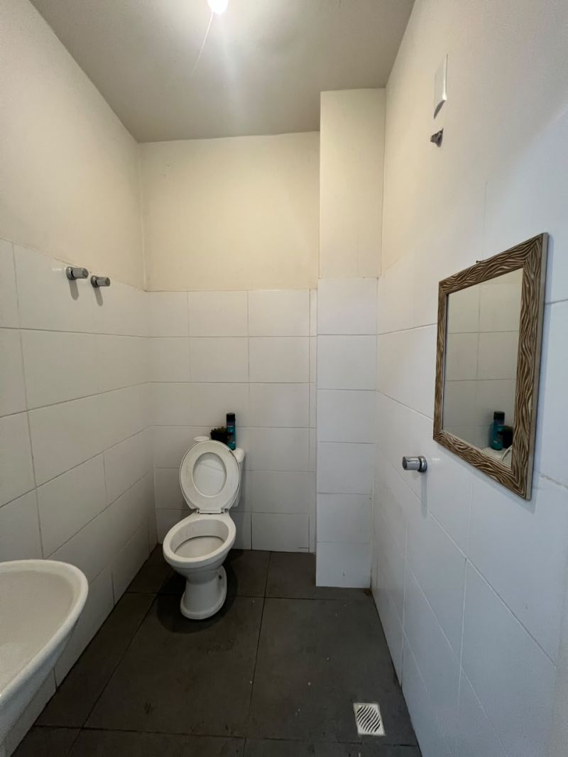 Prédio com 380m² para alugar no bairro Centro, Taquara