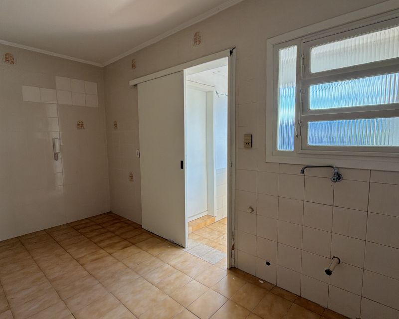 Apartamento com 3 quartos para alugar no bairro Centro, Taquara