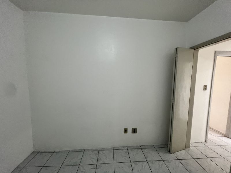 Apartamento com 2 quartos e 1 banheiro para alugar no bairro Centro, Taquara