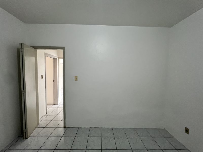 Apartamento com 2 quartos e 1 banheiro para alugar no bairro Centro, Taquara