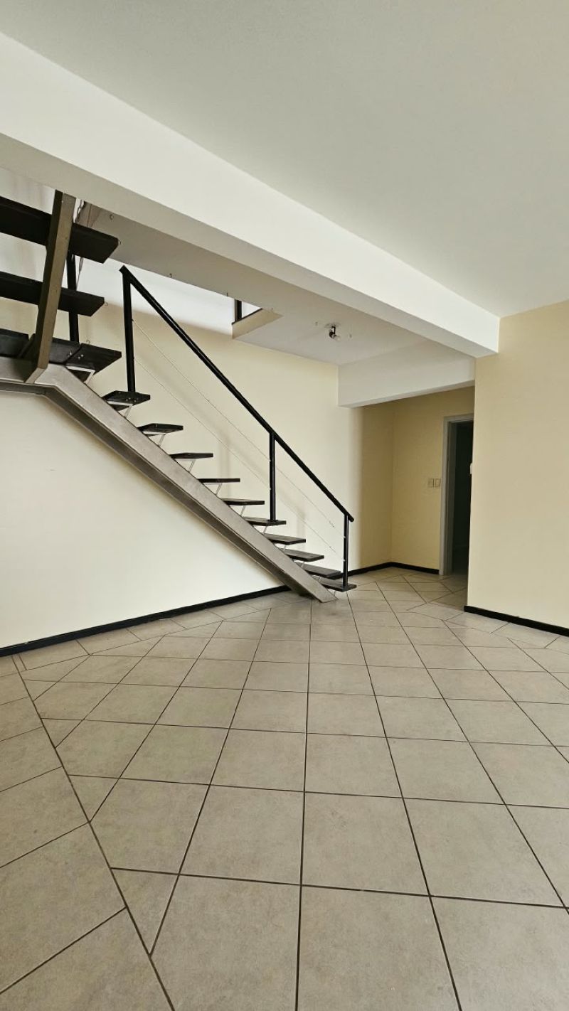 Apartamento com 4 quartos para alugar no bairro Centro, Taquara