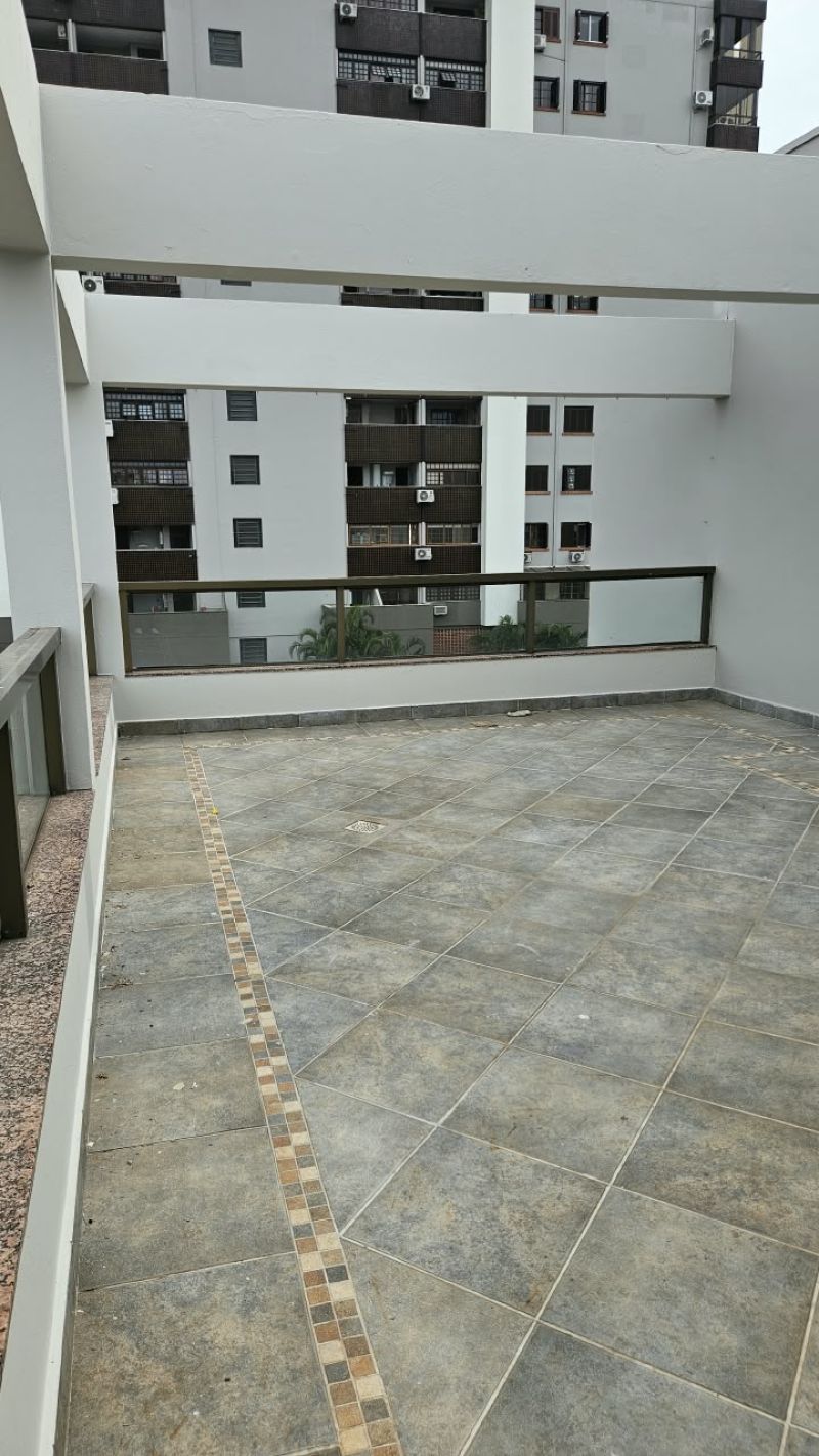 Apartamento com 4 quartos para alugar no bairro Centro, Taquara