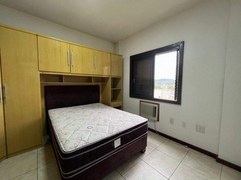 Apartamento com 2 quartos para alugar no bairro Sagrada Familia, Taquara