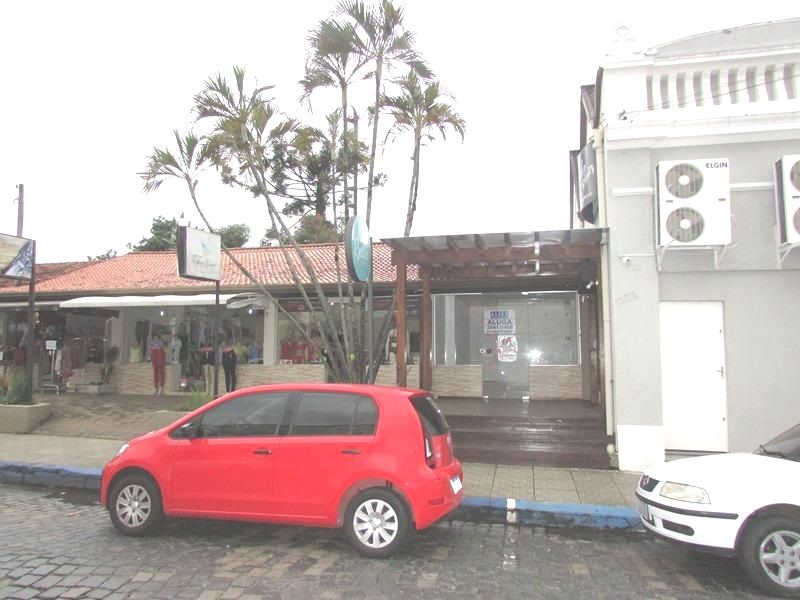 Sala com 1 banheiro para alugar no bairro Centro, Taquara