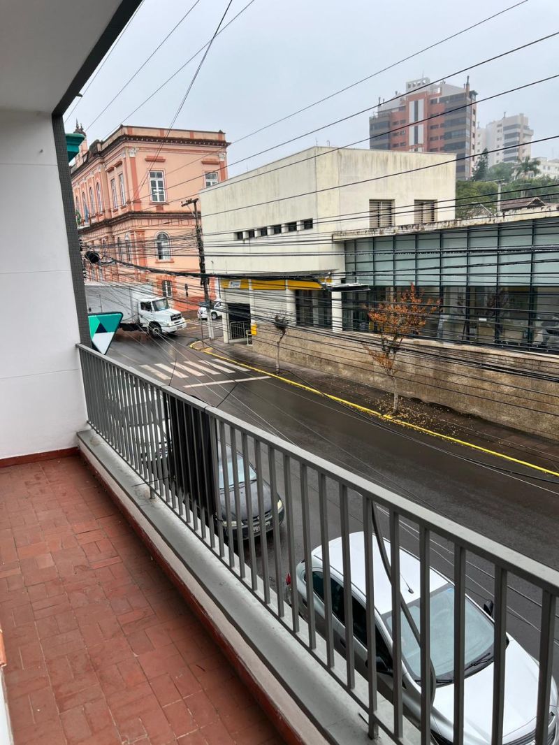 Apartamento com 2 quartos para alugar no bairro Centro, Taquara