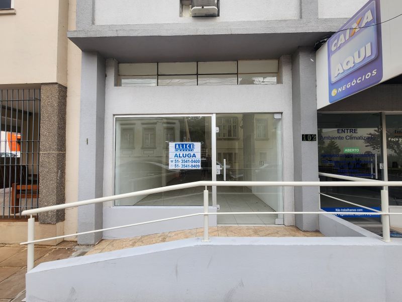 Sala com 1 banheiro para alugar no bairro Centro, Taquara