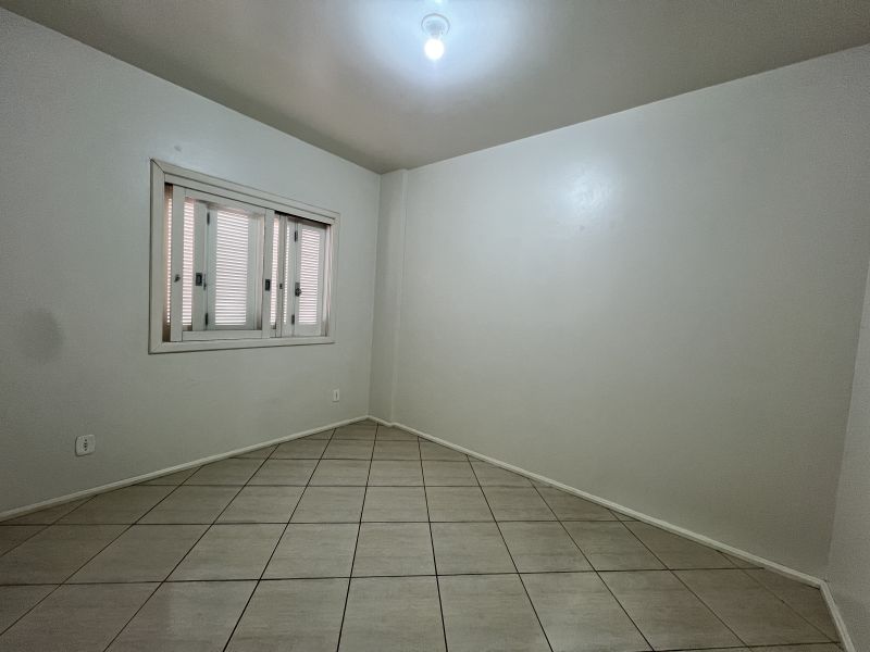 Apartamento com 2 quartos e 1 banheiro para alugar no bairro Jardim do Prado, Taquara