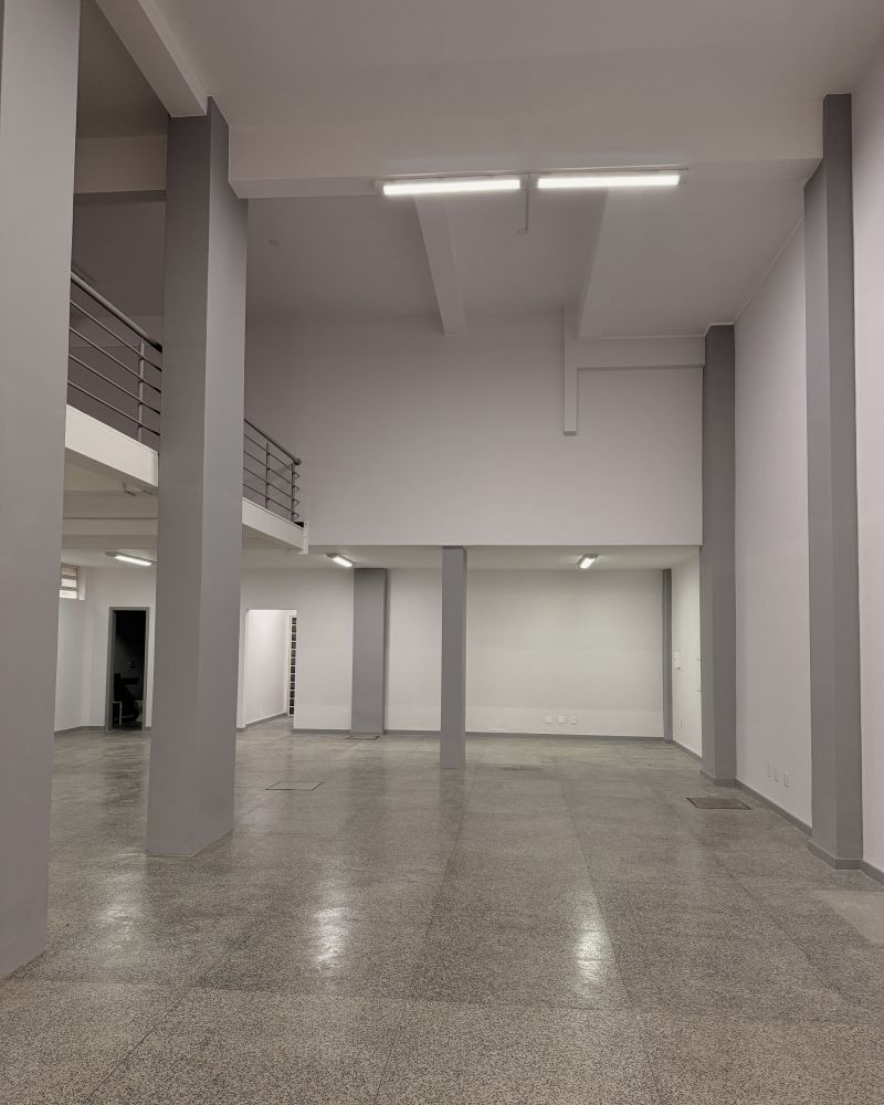 Sala com 1 banheiro para alugar no bairro Centro, Taquara