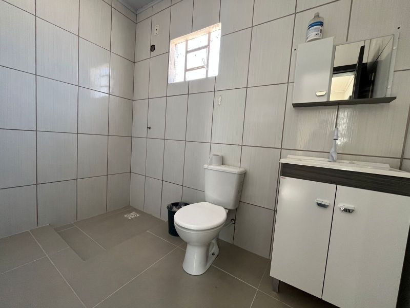 Sala com 1 banheiro e 75m² para alugar no bairro Centro, Taquara