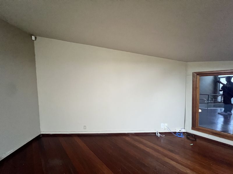 Sala com 1 banheiro para alugar no bairro Centro, Taquara