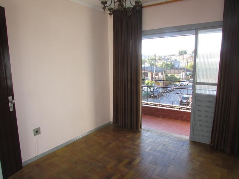 Apartamento com 3 quartos para alugar no bairro Petropolis, Taquara