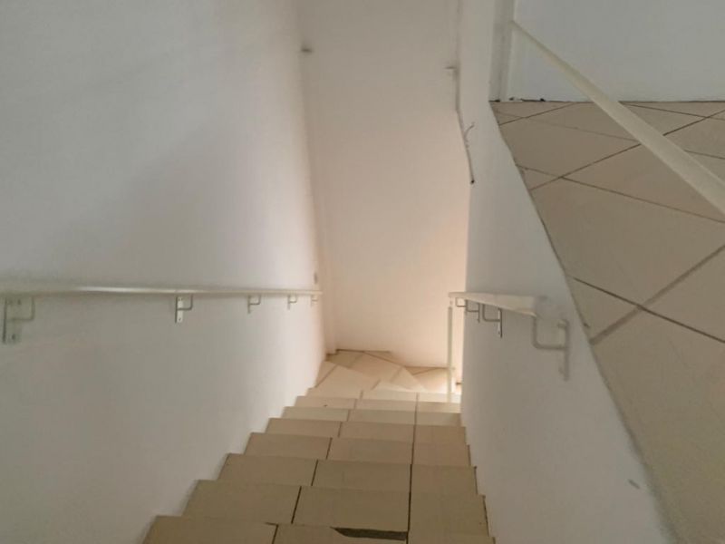 Sala Superior com 600m² para alugar no bairro Centro, Parobe
