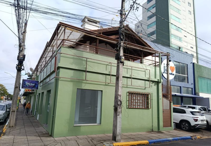Sala com 1 banheiro e 50m² para alugar no bairro Centro, Taquara