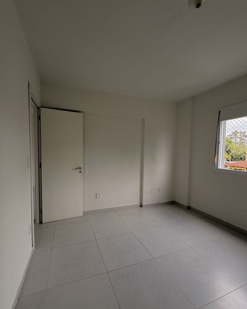 Apartamento com 2 quartos e 1 banheiro para alugar no bairro Jardim do Prado, Taquara