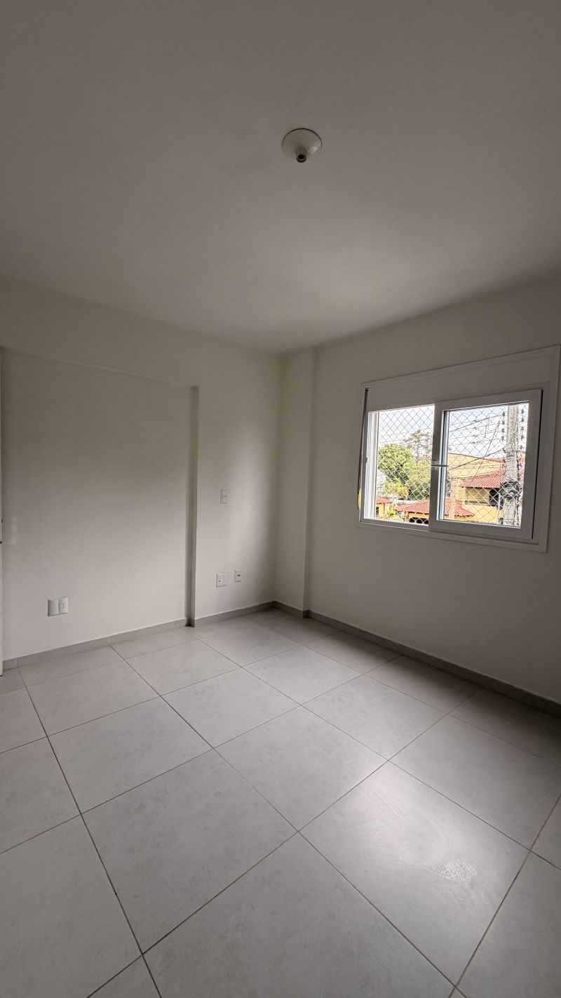 Apartamento com 2 quartos e 1 banheiro para alugar no bairro Jardim do Prado, Taquara