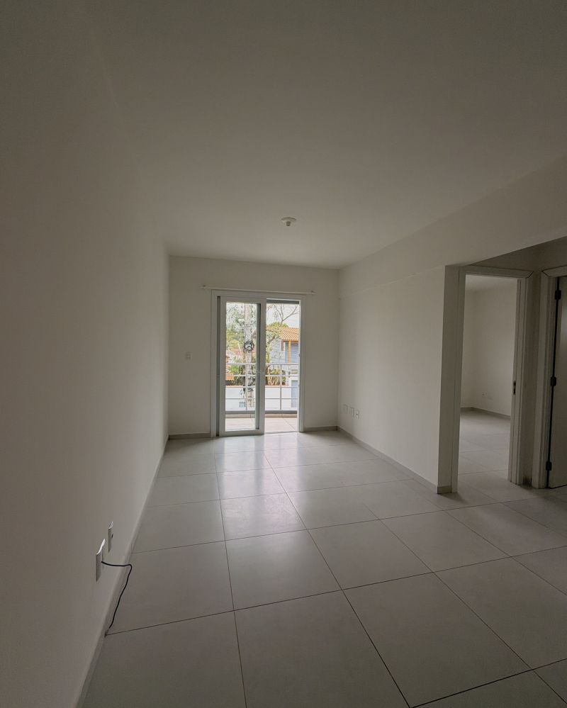 Apartamento com 2 quartos e 1 banheiro para alugar no bairro Jardim do Prado, Taquara