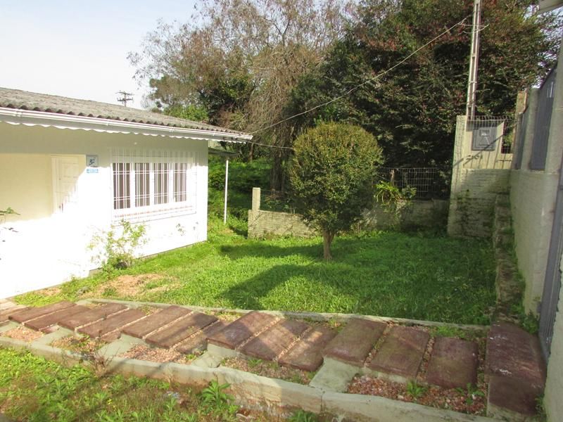 Casa com 3 quartos e 2 banheiros para alugar no bairro Nossa Senhora de Fatima, Taquara