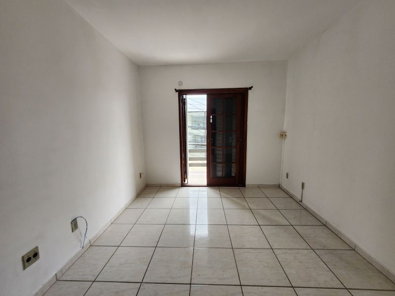 Apartamento com 2 quartos e 1 banheiro para alugar no bairro Centro, Taquara