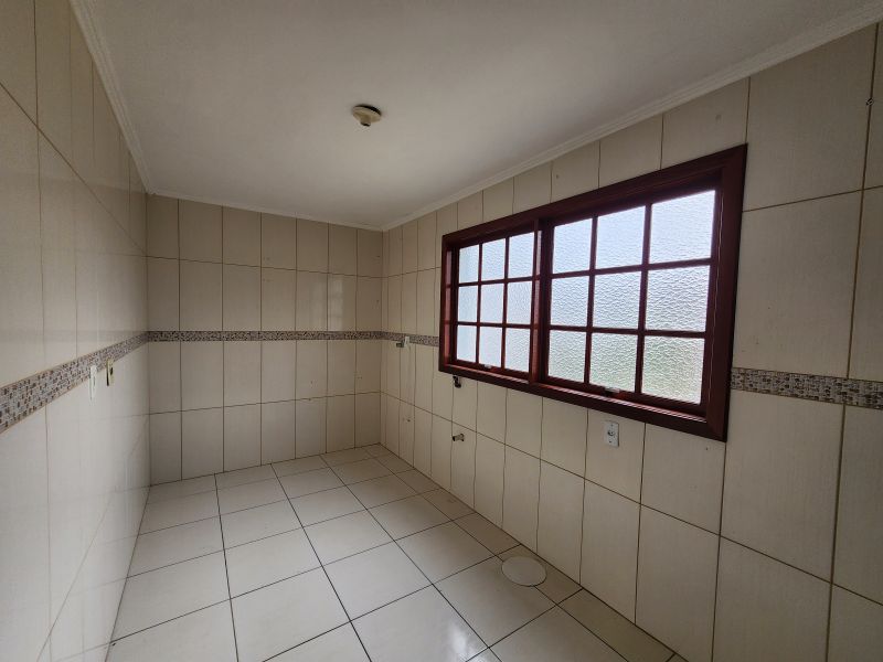Apartamento com 2 quartos e 1 banheiro para alugar no bairro Centro, Taquara
